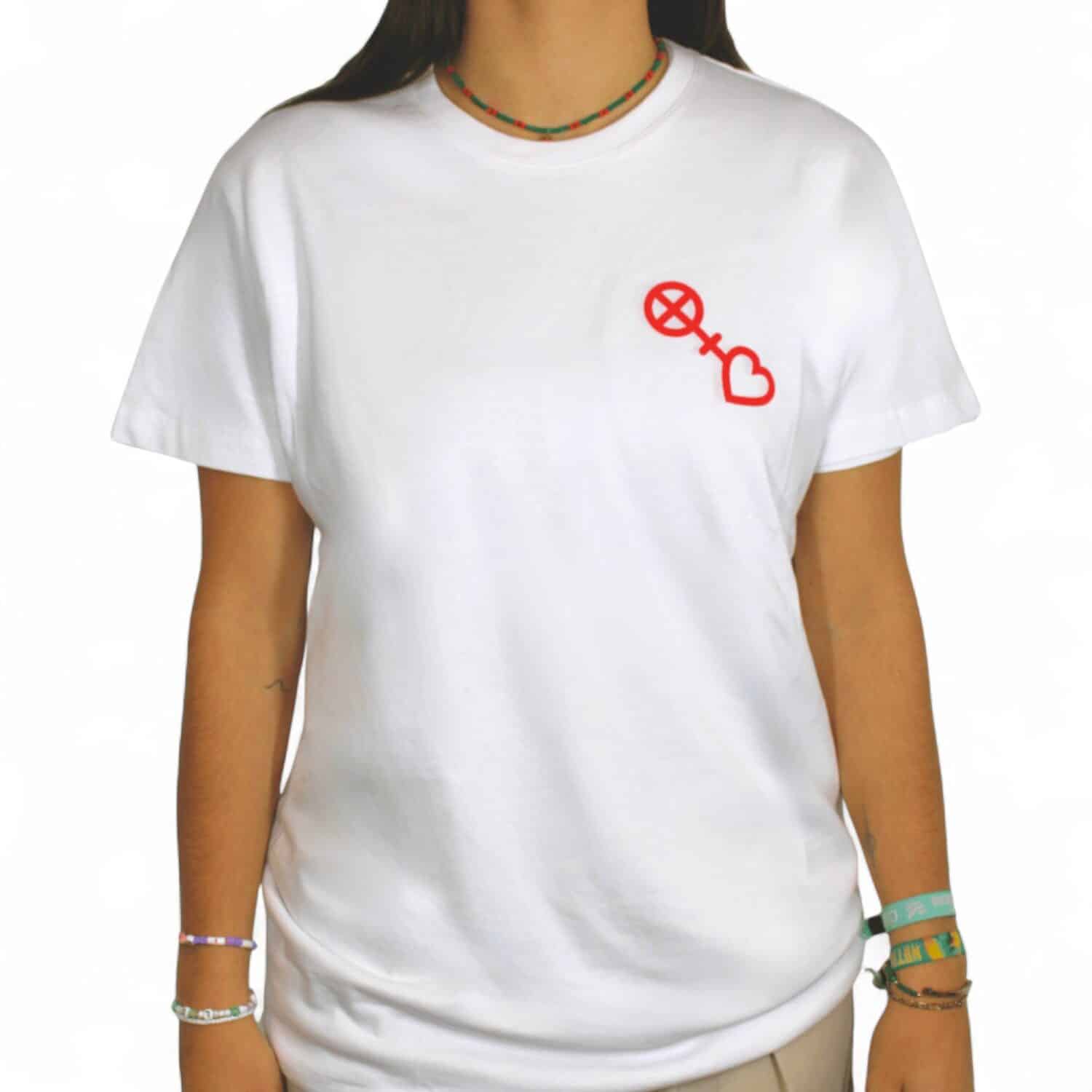 #mainzgefühl T-Shirt weiß frontansicht mit mainzgefühl Logo an der Seite