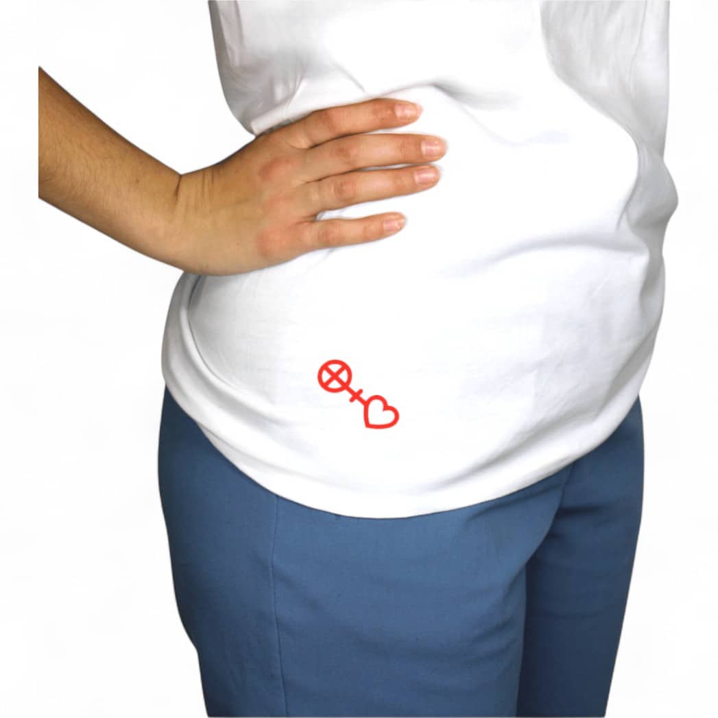 #mainzgefühl-Logo-Druck an der Shirtseite unten rechts